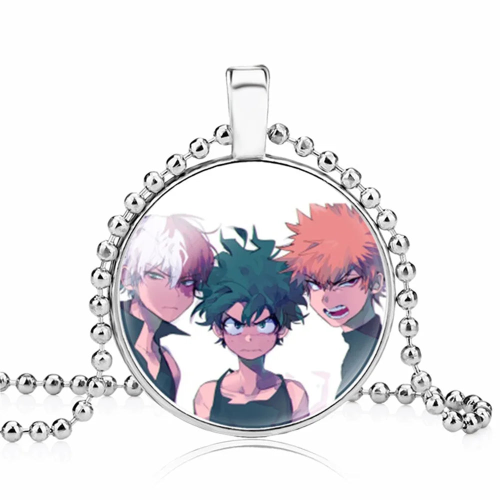 Collar My Hero Academia con un elegante colgante redondo, inspirado en los personajes de My Hero Academia. Accesorio ideal para completar un look o regalar