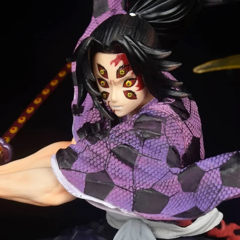 Figuras de Demon Slayer | Figuras que representan a Zenitsu, Kanroji, Akaza, Shinobu, Muichiro, Kyojuro y Kokushibo. Perfectas para decorar un escritorio o estante, estas figuras detalladas son ideales para los fanáticos de Demon Slayer.