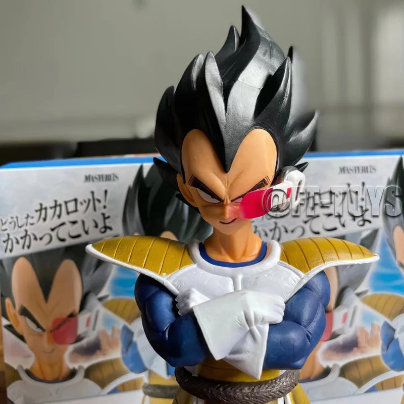 24cm Dragon Ball Figure | Vegeta in all his glory. Perfect for anime fans, it is ideal to enrich your collection or as a gift.