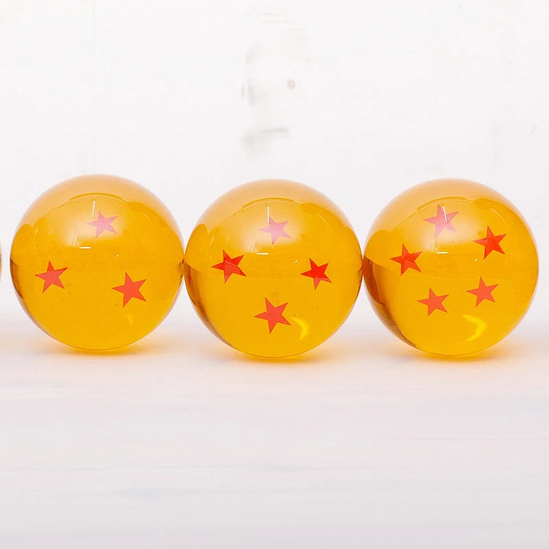 Dragon Ball Crystal Balls Set of 7 (3.5 cm) | Summon Shenron with these collectible figures, perfect as a gift for fans of the anime 