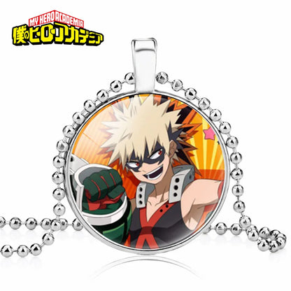 Collar My Hero Academia con un elegante colgante redondo, inspirado en los personajes de My Hero Academia. Accesorio ideal para completar un look o regalar