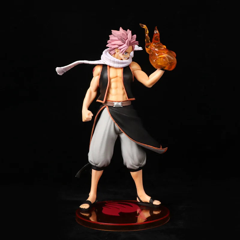 Figura BANDAI Fairy Tail de 19cm | Figura original BANDAI de Natsu Dragnir en modo combate. Modelo muy detallado, perfecto como regalo para coleccionistas y fanáticos del anime.