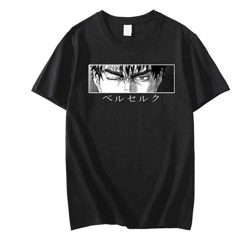 Cotton T-shirt, with a Berserk print. Available in oversized size, this model is perfect for fans of the anime. Comfortable and trendy, it can be worn as casual clothing or to show your love for Berserk
