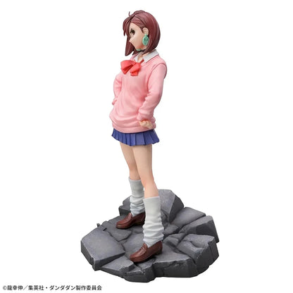 Figura Original SEGA Luminasta DAN DA DAN de 21cm | Figura de PVC que representa a Ayase Momo, de Dan Da Dan. Modelo kawaii perfecto para coleccionistas y como regalo para niños o fans del anime.