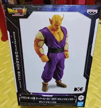 11cm Figurine Dragon Ball Super | Cette figurine en PVC présente Piccolo dans sa forme Orange Super Hero de Dragon Ball Super. Issue de la collection DXF de Banpresto, elle est idéale pour les fans de la série à la recherche d'une pièce unique
