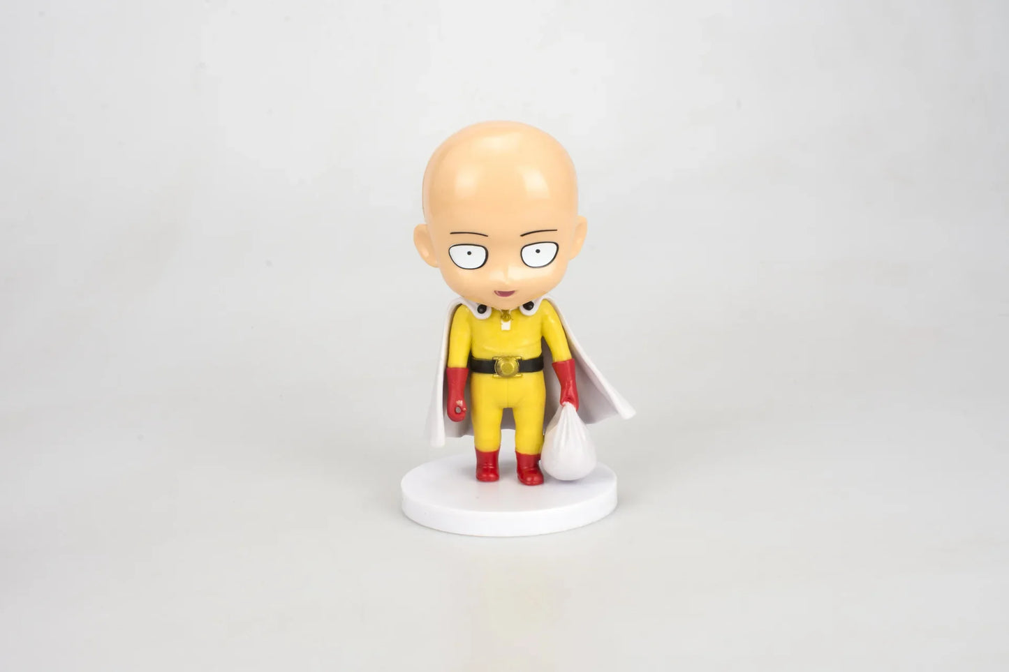 Figura One Punch Man de 10 cm | Figuras que representan a Saitama en 3 poses diferentes. Ideal para coleccionistas y fanáticos de One Punch Man. Perfecto como decoración o regalo.
