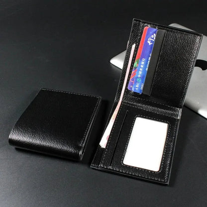 Cartera de piel sintética de una pieza de 12 x 9 cm. Elegante cartera negra y marrón decorada con logotipos de personajes de One Piece, ¡ideal para fans! 