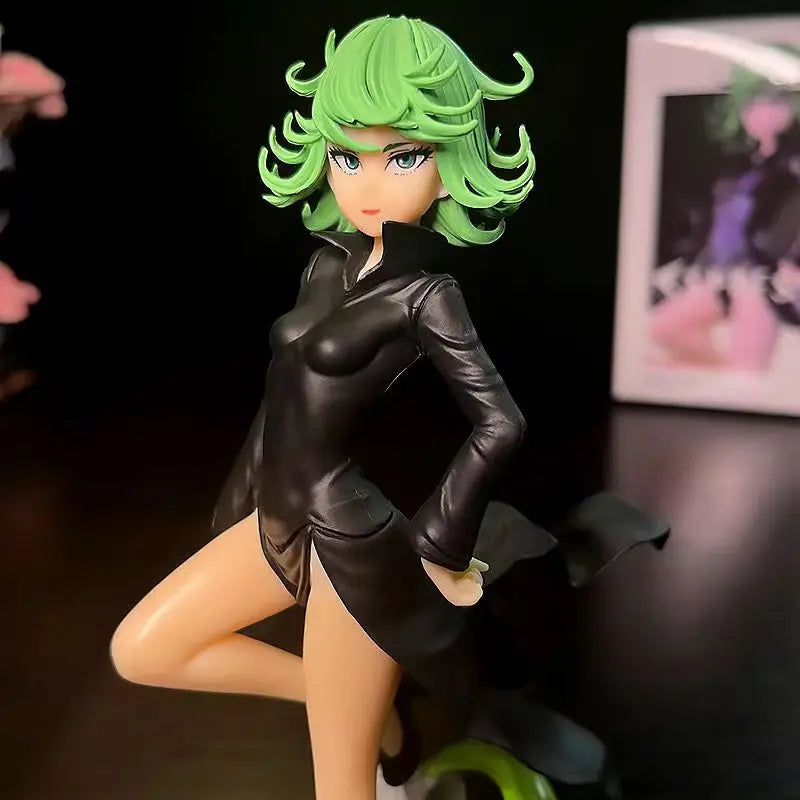 Figura One Punch Man de 22 cm | Figura de PVC de Tatsumaki, también conocido como Tragic Tornado, de One Punch Man. Un modelo coleccionable ideal para los fans del anime y un regalo perfecto para los niños.