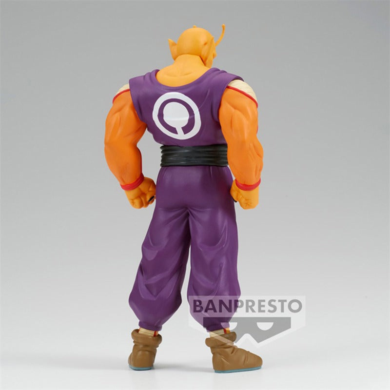 11cm Figurine Dragon Ball Super | Cette figurine en PVC présente Piccolo dans sa forme Orange Super Hero de Dragon Ball Super. Issue de la collection DXF de Banpresto, elle est idéale pour les fans de la série à la recherche d'une pièce unique