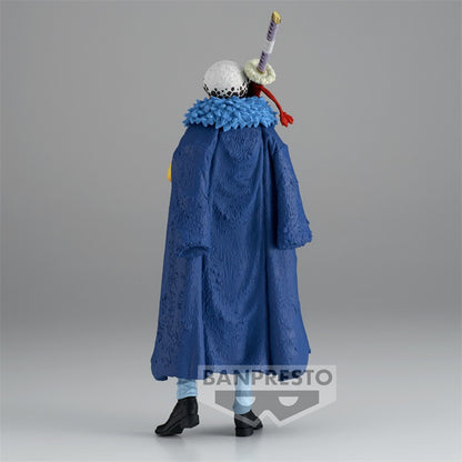 23cm BANDAI One Piece Figure | Bandai Banpresto PVC figure of Trafalgar D. Water Law, King of Artist edition. Perfect for fans and collectors