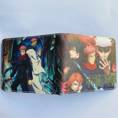 Cartera Jujutsu Kaisen de 11,5x9 cm | La billetera plegable perfecta para los fanáticos, este modelo plegable ofrece compartimentos para tarjetas bancarias, documentos de identidad y monedas. Ideal para uso diario o como accesorio de cosplay. 