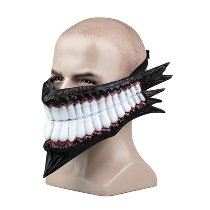 Máscara de miedo inspirada en el personaje Okarun de Dan Da Dan. Perfecto para Halloween, disfraces o eventos de cosplay. ¡Tamaño adulto, ideal para completar tu disfraz e impresionar a los fans del anime!