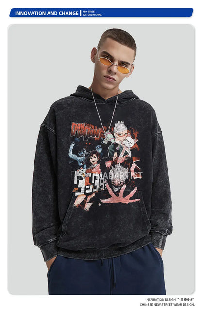 Hoodie vintage lavé inspiré de Dan Da Dan, un incontournable pour les fans du manga. Avec son design oversize et son style streetwear. Confortable et stylé, il est parfait pour les hommes et les femmes qui souhaitent afficher leur amour pour l'anime