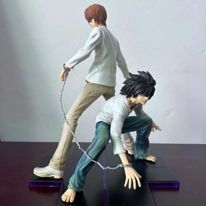 Figura de Death Note de 12-24 cm | Figuras de colección que representan a Light Yagami y L Lawliet de Death Note. Estos modelos de PVC son ideales para los fans del anime. Perfecto como decoración de habitaciones o regalo para niños y coleccionistas.