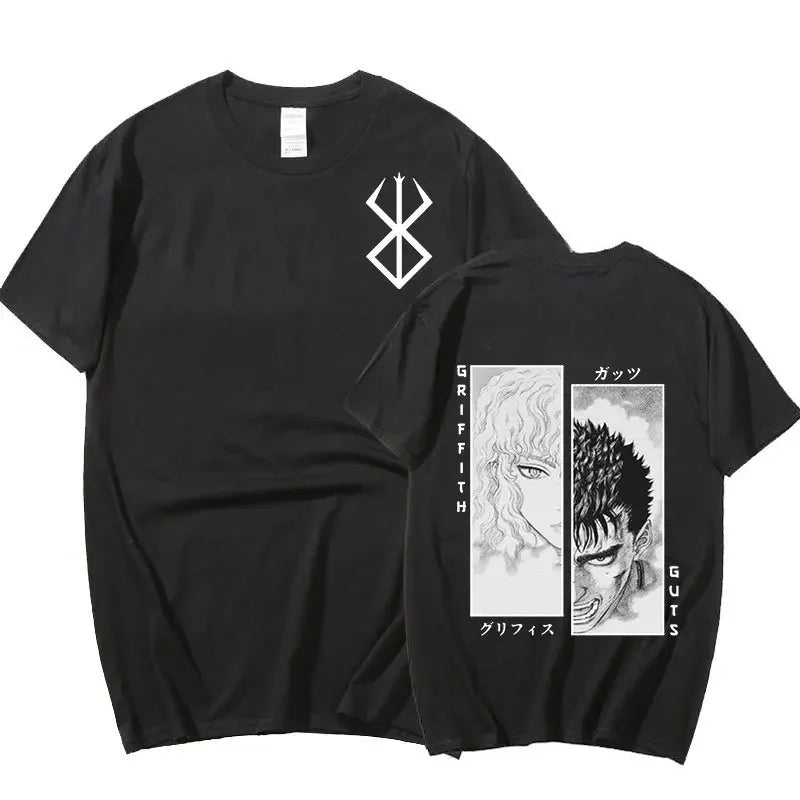 Cotton T-shirt, with a Berserk print. Available in oversized size, this model is perfect for fans of the anime. Comfortable and trendy, it can be worn as casual clothing or to show your love for Berserk