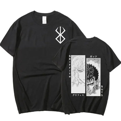 Cotton T-shirt, with a Berserk print. Available in oversized size, this model is perfect for fans of the anime. Comfortable and trendy, it can be worn as casual clothing or to show your love for Berserk