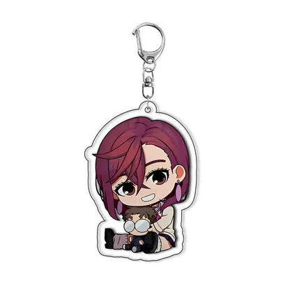 Añade un toque de estilo anime a tus accesorios con estos llaveros acrílicos Dan Da Dan. Estos colgantes versátiles son perfectos para bolsos, llaves o colecciones.