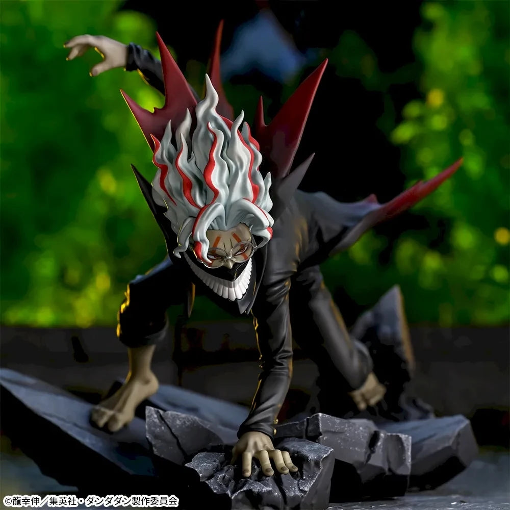 Figura Original SEGA Luminasta DAN DA DAN de 19cm | Figura de PVC que representa a Takakura Ken en su versión Henshin. Un modelo detallado, ideal para coleccionistas y como regalo para fans del anime.