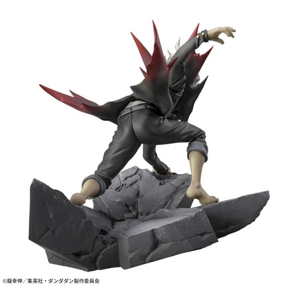 Figura Original SEGA Luminasta DAN DA DAN de 19cm | Figura de PVC que representa a Takakura Ken en su versión Henshin. Un modelo detallado, ideal para coleccionistas y como regalo para fans del anime.