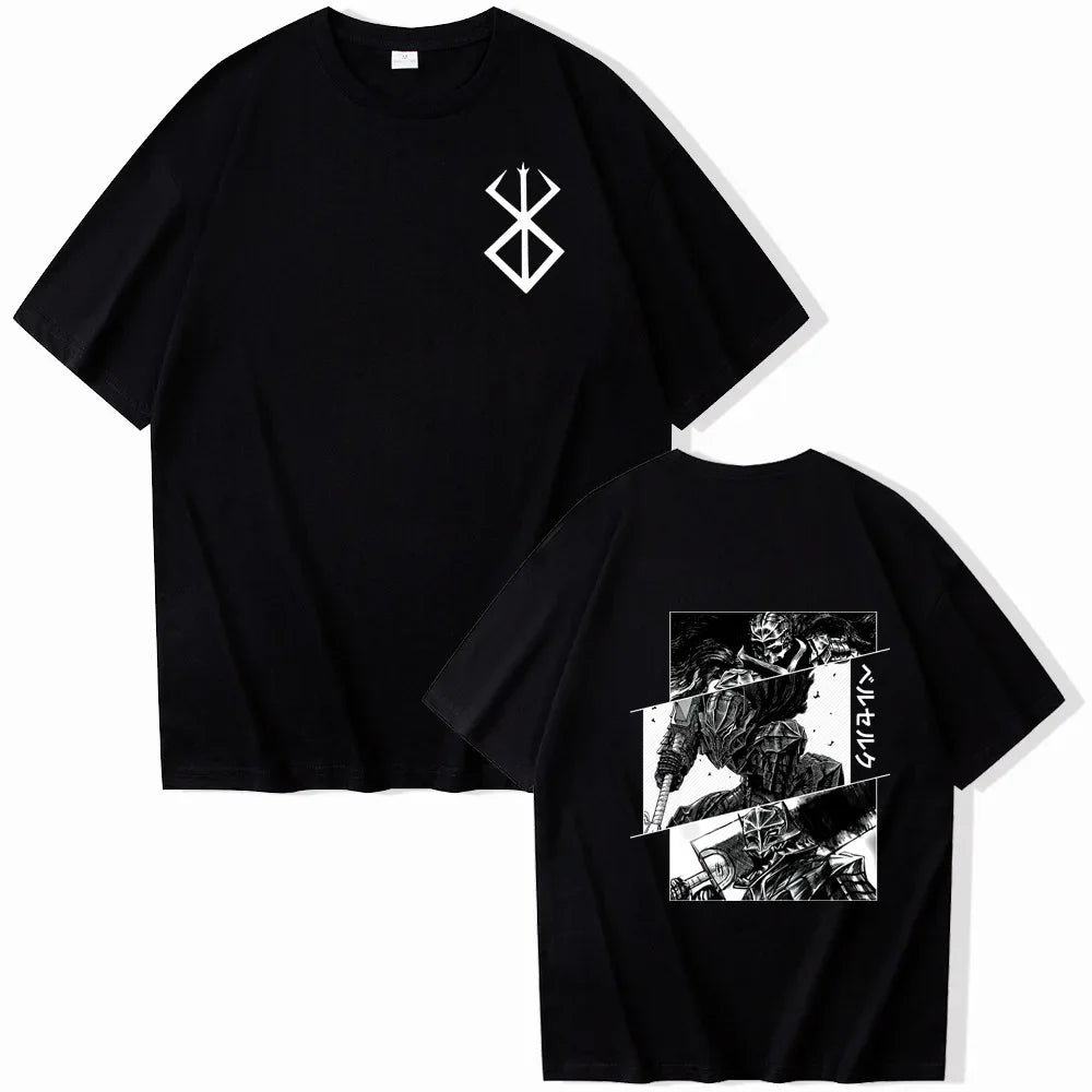 Cotton T-shirt, with a Berserk print. Available in oversized size, this model is perfect for fans of the anime. Comfortable and trendy, it can be worn as casual clothing or to show your love for Berserk