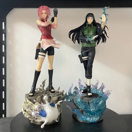 36cm Figurine Naruto | Sakura et Hinata en mode de combat. Idéale pour les collectionneurs et comme cadeau pour les fans d'anime