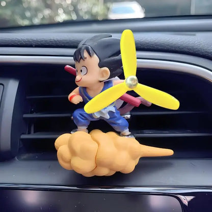 3*5.5cm Figurine Son Goku de Dragon Ball pour ventilation de voiture. Modèle sur nuage magique, une adorable décoration de voiture et un cadeau parfait pour les fans !
