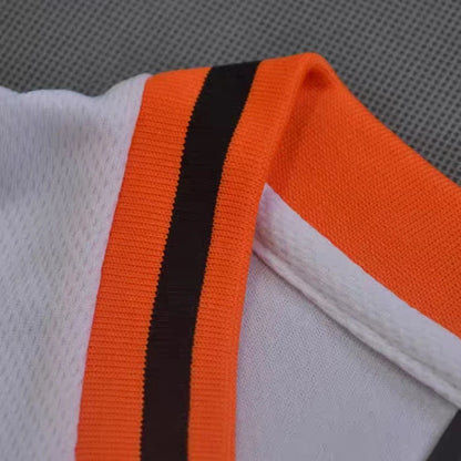 Anime Kuroko's Basketball Cosplay | Uniforme de l'école Shutoku - Ensemble maillot n°6 de Midorima Shintaro. Comprend un t-shirt et un short en tenue de sport. Idéal pour le cosplay, les fans d'anime ou les activités sportives.