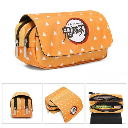 Demon Slayer canvas pencil case with double zipper, inspired by the Kimetsu No Yaiba universe. It offers a large storage space for pens, pencils, and other supplies, while adding a kawaii touch to your daily life. 
